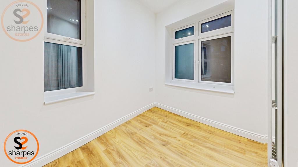 B58684bd-Bedroom 20 2843 29
