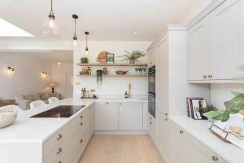 undefined, Lexden Road, London W3