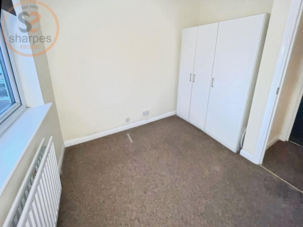 B403c8a4-12. 20bedroom4