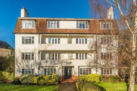 undefined, Richmond Road, Twickenham TW1