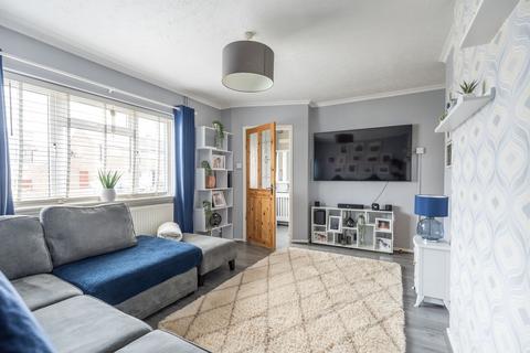 3 bedroom terraced house for sale, Christchurch Road, Gorleston