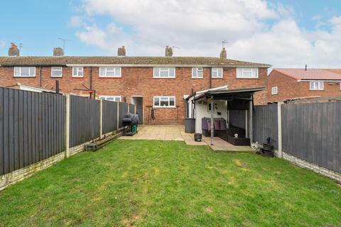 3 bedroom terraced house for sale, Christchurch Road, Gorleston