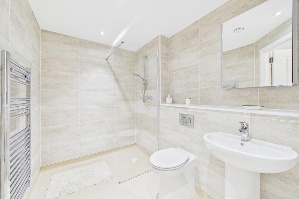 Primary Bedroom Ensuite