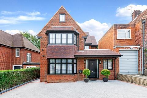 4 bedroom detached house for sale, Sunnyfield, Mill Hill, NW7