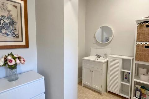 2 bedroom apartment to rent, Ranelagh Road, Malvern