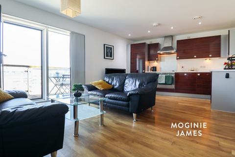 2 bedroom flat to rent, Quayside, Bute Crescent, Cardiff, CF10