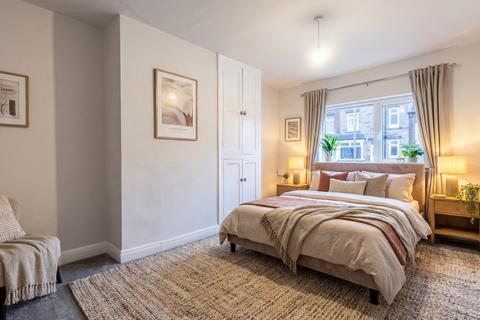 undefined, Woodside Terrace, Leeds, West Yorkshire, LS4