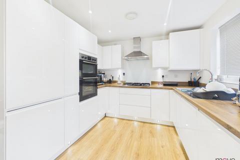 undefined, Huntsman Drive, Gloucester GL3