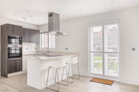 2 bedroom flat for sale, Culverden Park, Tunbridge Wells, TN4