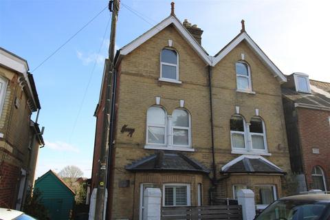 undefined, Park Road, Cowes PO31