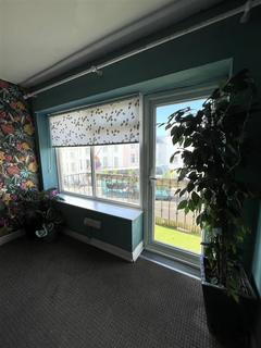 1 bedroom flat to rent, Edward Street, Brighton