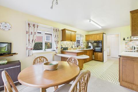 undefined, Broad Close, Woodborough, Nottingham