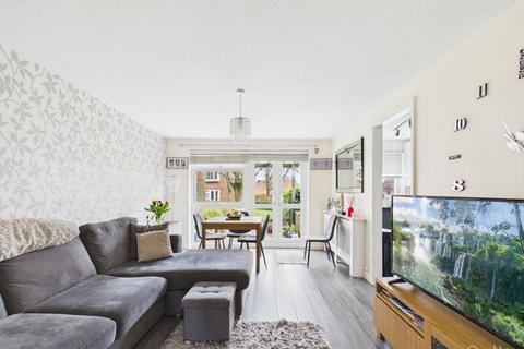 undefined, Inglewood, Croydon