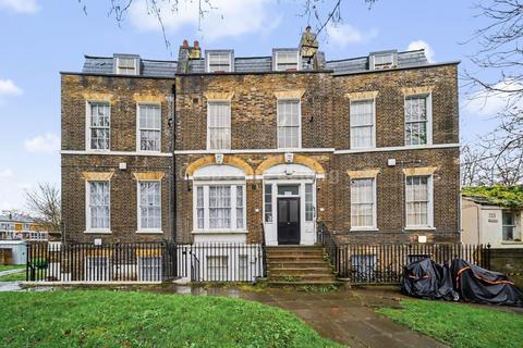 2 bedroom flat to rent, Brixton Road, London
