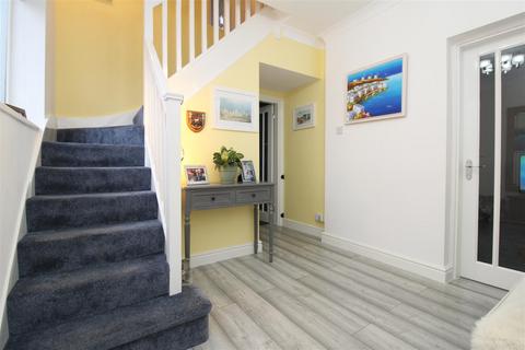 3 bedroom semi-detached house for sale, Haig Avenue, Whitley Bay