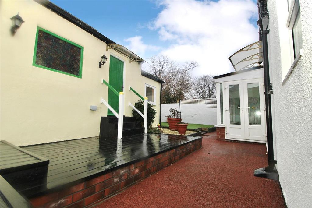 Rear Gardens