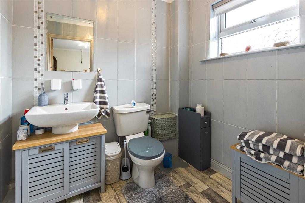 Ensuite