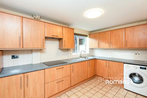 undefined, Giffard Drive, Farnborough, GU14