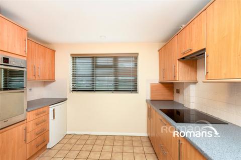 undefined, Giffard Drive, Farnborough, GU14