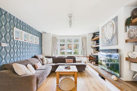 3 bedroom end of terrace house for sale, Featherbed Lane, Croydon