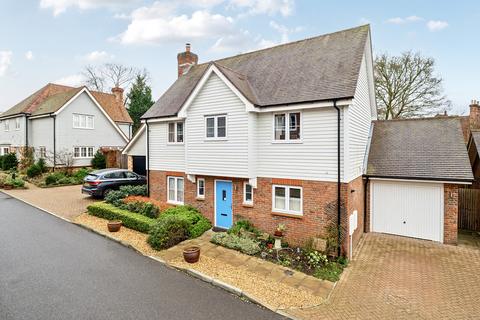 3 bedroom detached house for sale, Cherry Tree Lane, Ewhurst, GU6