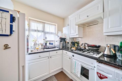 1 bedroom maisonette for sale, Logan Road, Wembley