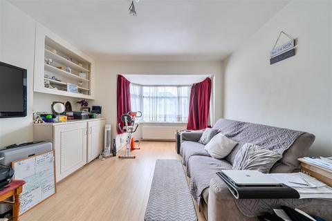 1 bedroom maisonette for sale, Logan Road, Wembley