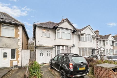 Logan Road, Wembley