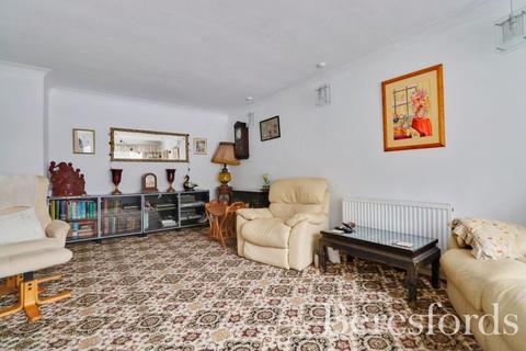 3 bedroom bungalow for sale, Scylla Close, Heybridge, CM9