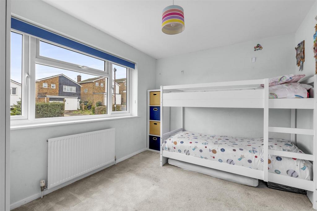 9 Gladstone Rise, HP13 7 NW-5.jpg