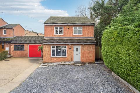 4 bedroom detached house for sale, Rixon Close, George Green SL3