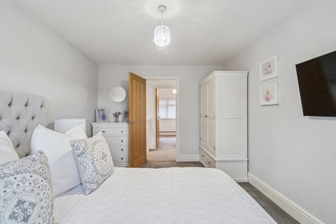 4 bedroom detached house for sale, Rixon Close, George Green SL3