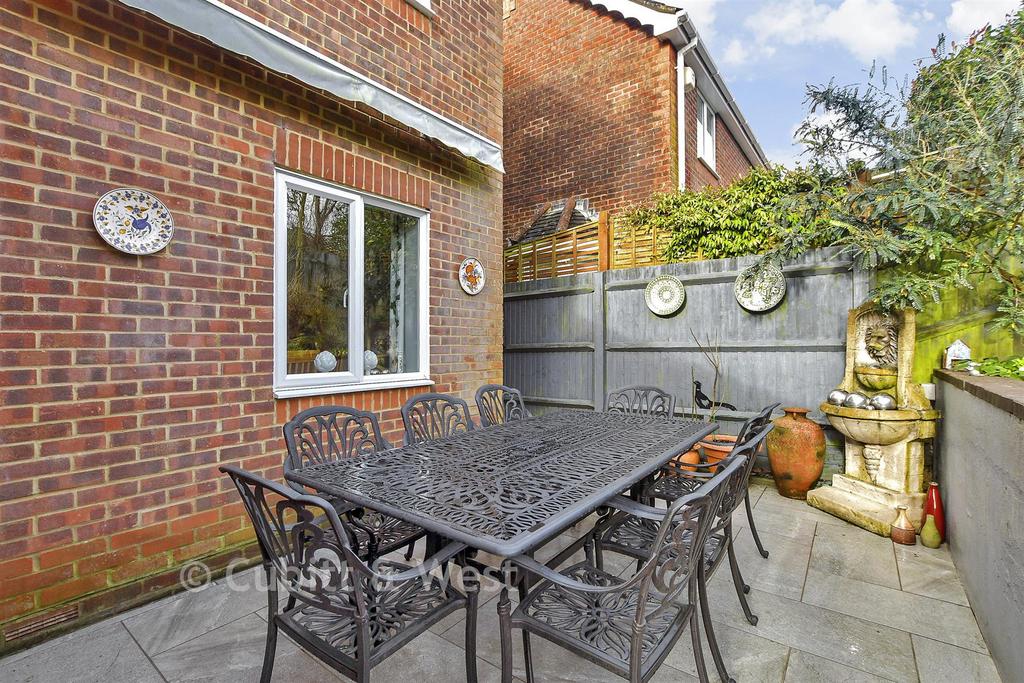 Patio / Decking