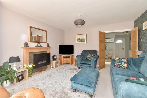 4 bedroom detached house for sale, Nursery Field, Uckfield TN22