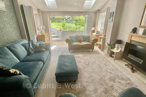 4 bedroom detached house for sale, Nursery Field, Uckfield TN22