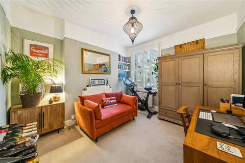 2 bedroom apartment for sale, Marius Road, SW17