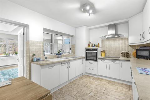 3 bedroom detached house for sale, Totteridge Drive, High Wycombe HP13