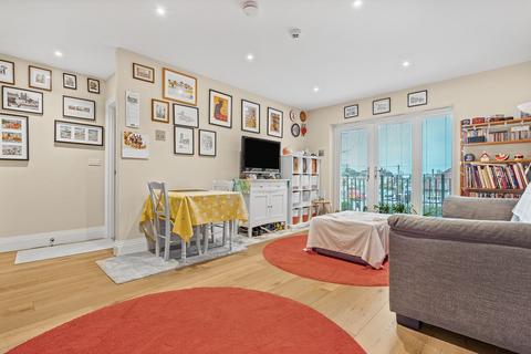 1 bedroom apartment for sale, Wendover Road , Staines-Upon-Thames, Staines-Upon-Thames, TW18