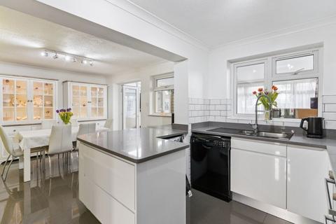 4 bedroom end of terrace house for sale, Coachmans Lane, Baldock SG7