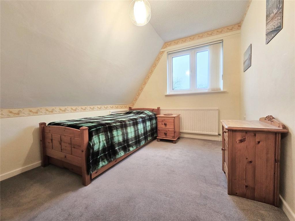 2nd Bedroom