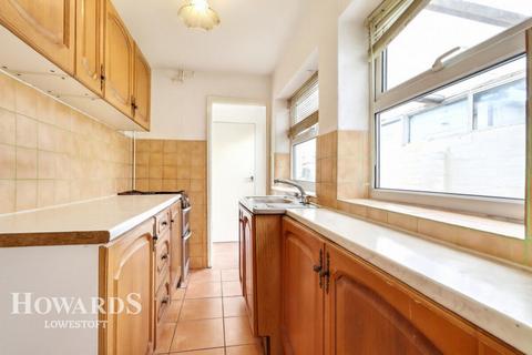 2 bedroom terraced house for sale, Arnold Street, Lowestoft