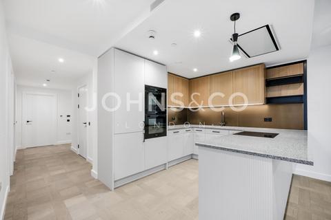 undefined, Saffron Wharf, London Dock, London, E1W