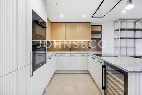 undefined, Saffron Wharf, London Dock, London, E1W