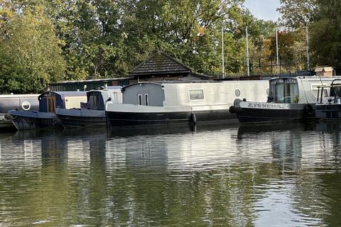 undefined, Willow Tree Marina, Hayes UB4