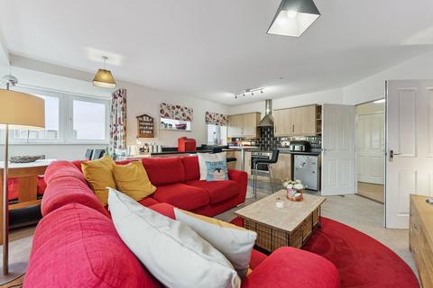 3 bedroom flat for sale, Knightswood Road, Flat 4/1, Penthouse, Knightswood, Glasgow, G13 2EX