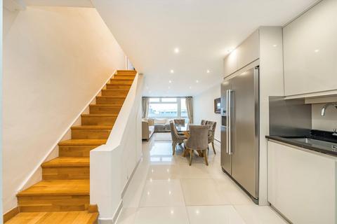 3 bedroom flat to rent, Finchley Road, London NW3