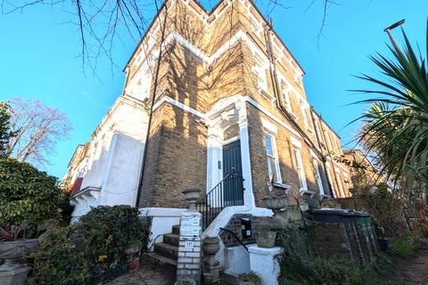 2 bedroom flat for sale, London, SE5