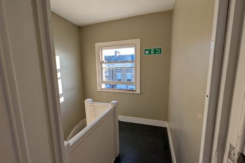 2 bedroom flat for sale, London, SE5