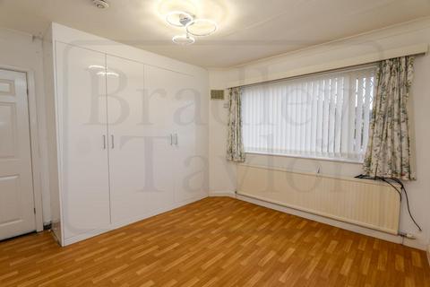 4 bedroom detached bungalow for sale, Fensway, Hutton PR4