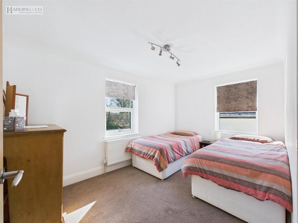 Bedroom 3.jpg